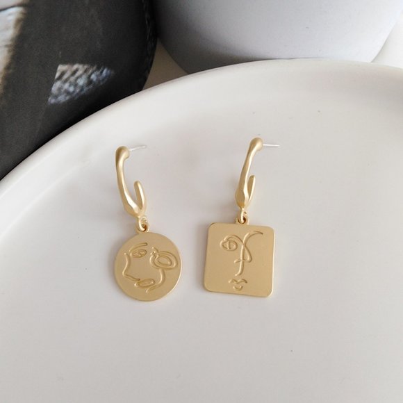 💙Art Face Charm Earrings - Picture 3 of 11